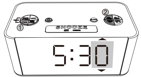 Emerson-CKS1708-SmartSet-Dual-Alarm-Clock-Radio-FIG-6